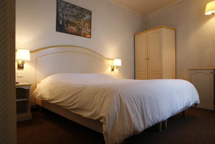 Hotel Acte V Paris Room photo